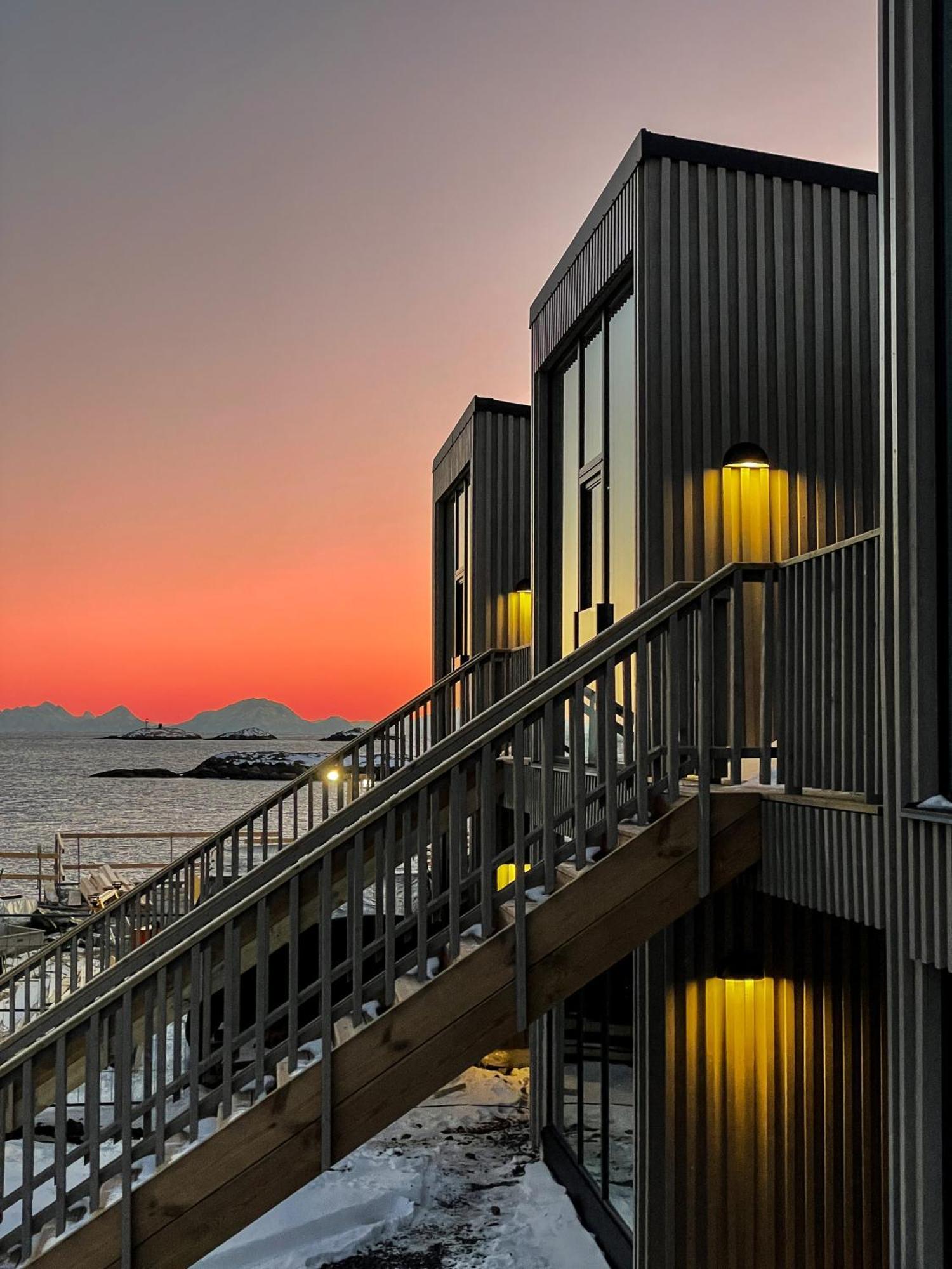 Henningsvaer Lofoten New Apartment Exteriör bild