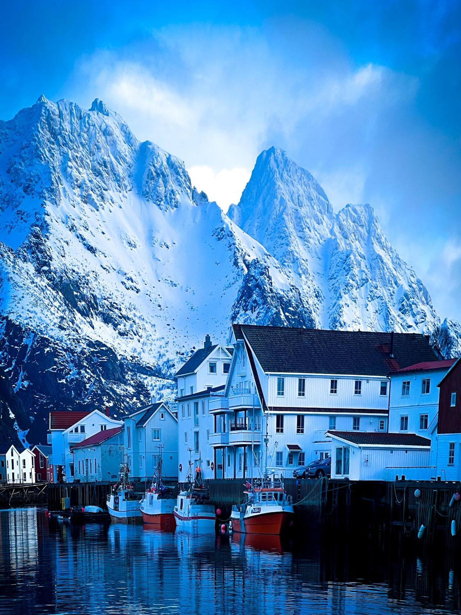 Henningsvaer Lofoten New Apartment Exteriör bild
